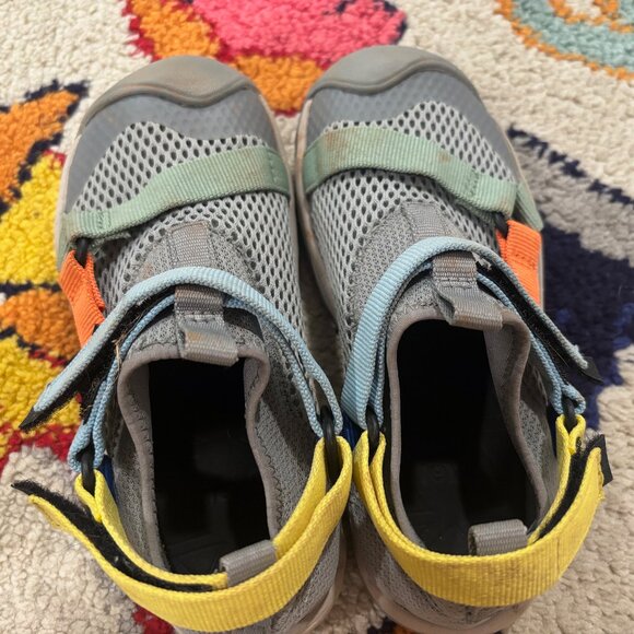 Teva Unisex-Child Outflow Universal Sandal - Size 12 Kids - Picture 3 of 14